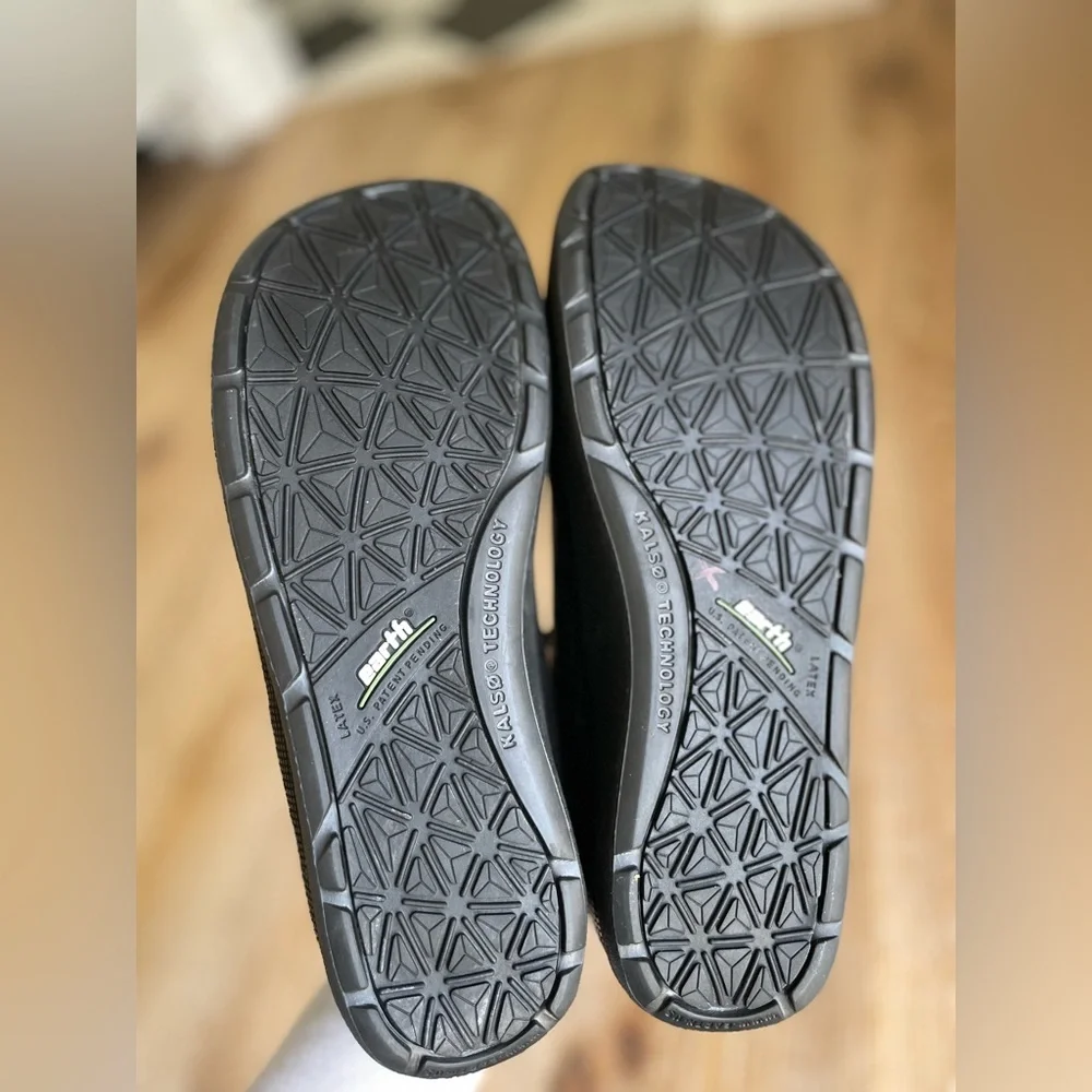 KALSO Earth SOLAR Mary Jane Black Leather Shimmer Size 9 Negative Heel - Picture 5 of 9